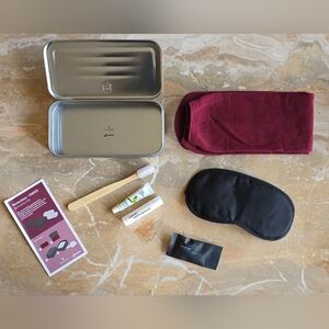 Victorinox x SWISS Amenity Travel Kit